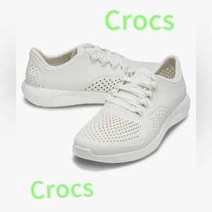 ✨Host pick✨CROCS White Perforated Casual Sneakers
